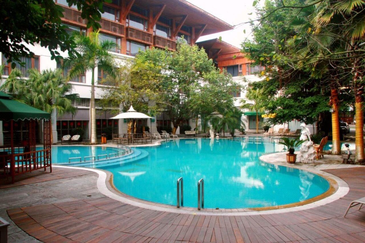 Pearl Bay Seaview Hotel Beihai Exteriör bild
